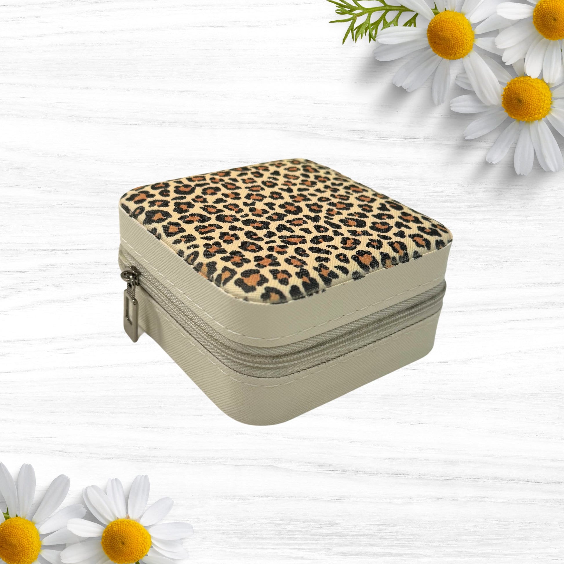 Personalized Travel Jewelry Case, Custom Printed Leopard Pattern Jewelry Box, with or without Name, Bridesmaids Proposal Gift, Traveler gift