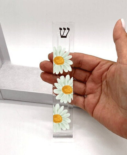 Mezuzah - Daisy Mezuzah - Acrylic Mezuzah - Modern Mezuzah -Personalized Judaica Gift - New Baby Gift - Kids Mezuzah - New Home